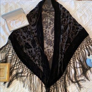 Black floral fringe velvet shawl